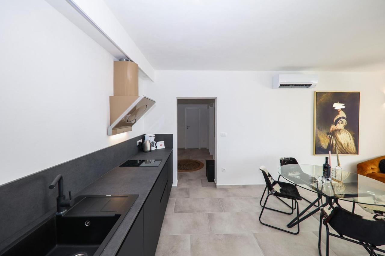 Apartment Nero 扎达尔 外观 照片