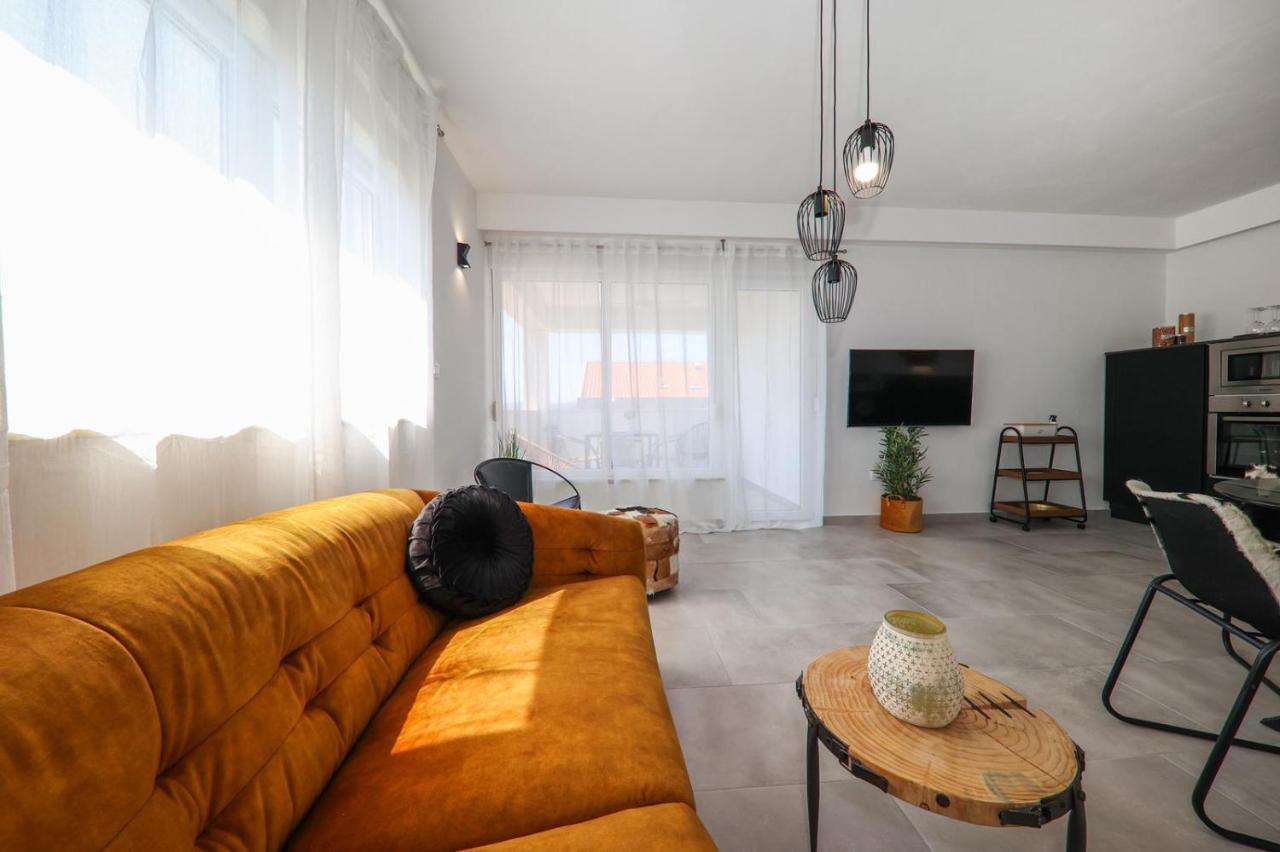 Apartment Nero 扎达尔 外观 照片